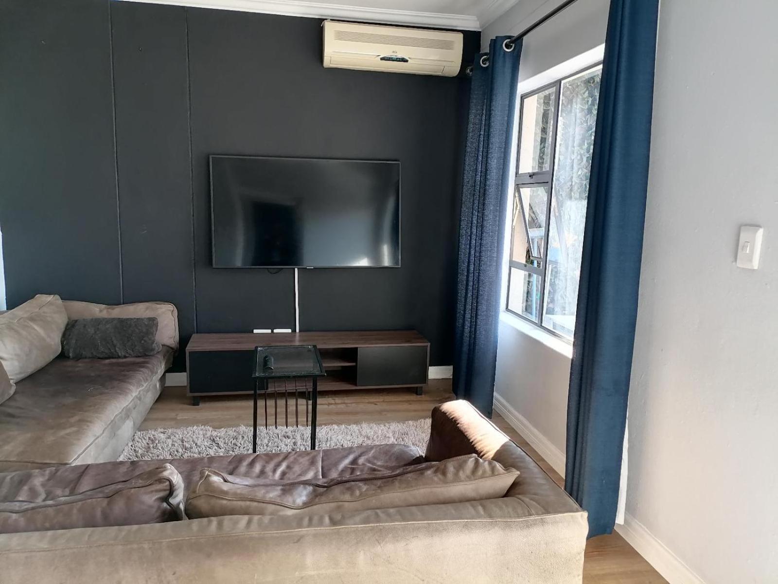 Emabheleni Executive Suites Westpoint Γιοχάνεσμπουργκ Δωμάτιο φωτογραφία