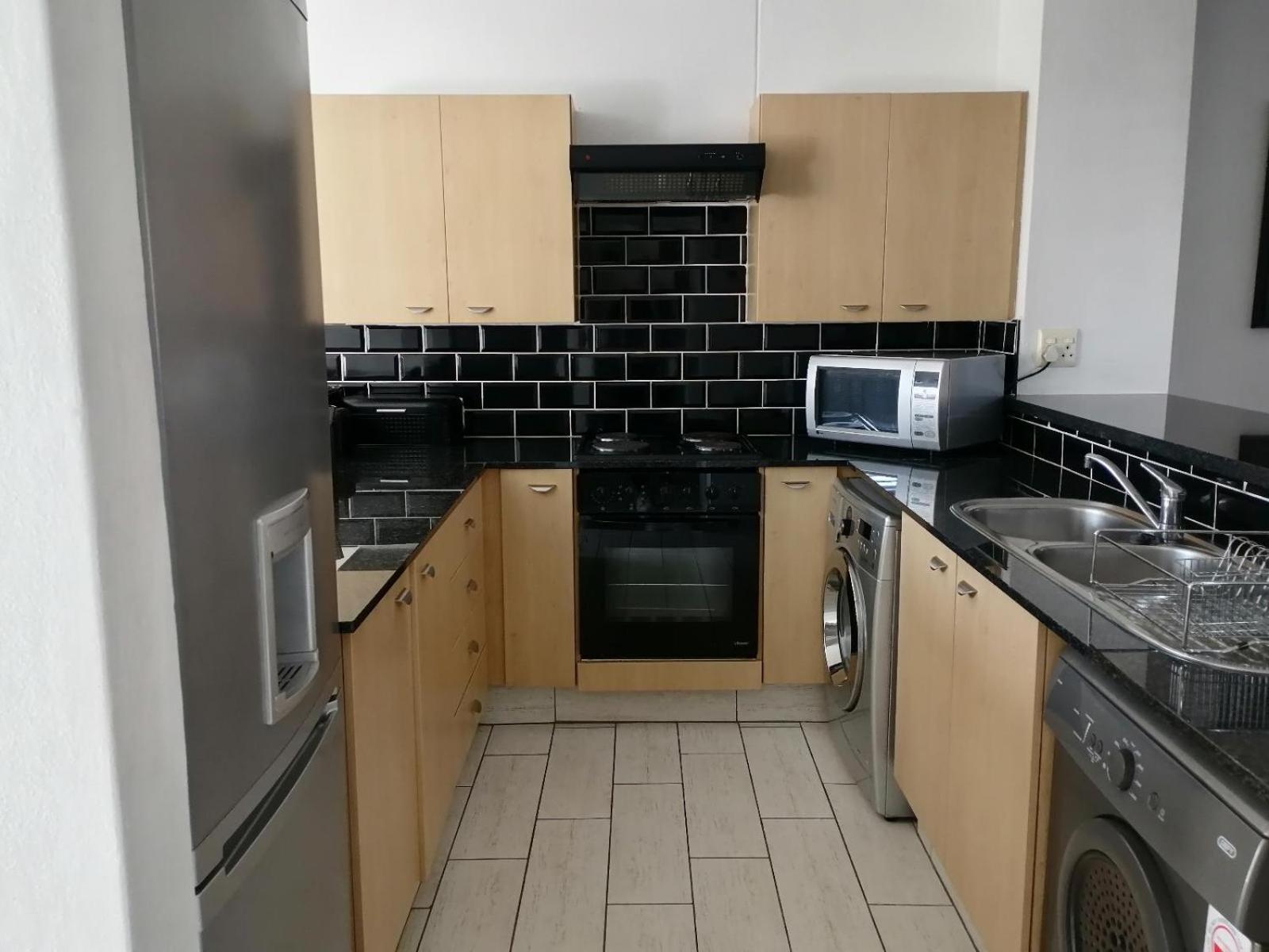 Emabheleni Executive Suites Westpoint Γιοχάνεσμπουργκ Δωμάτιο φωτογραφία
