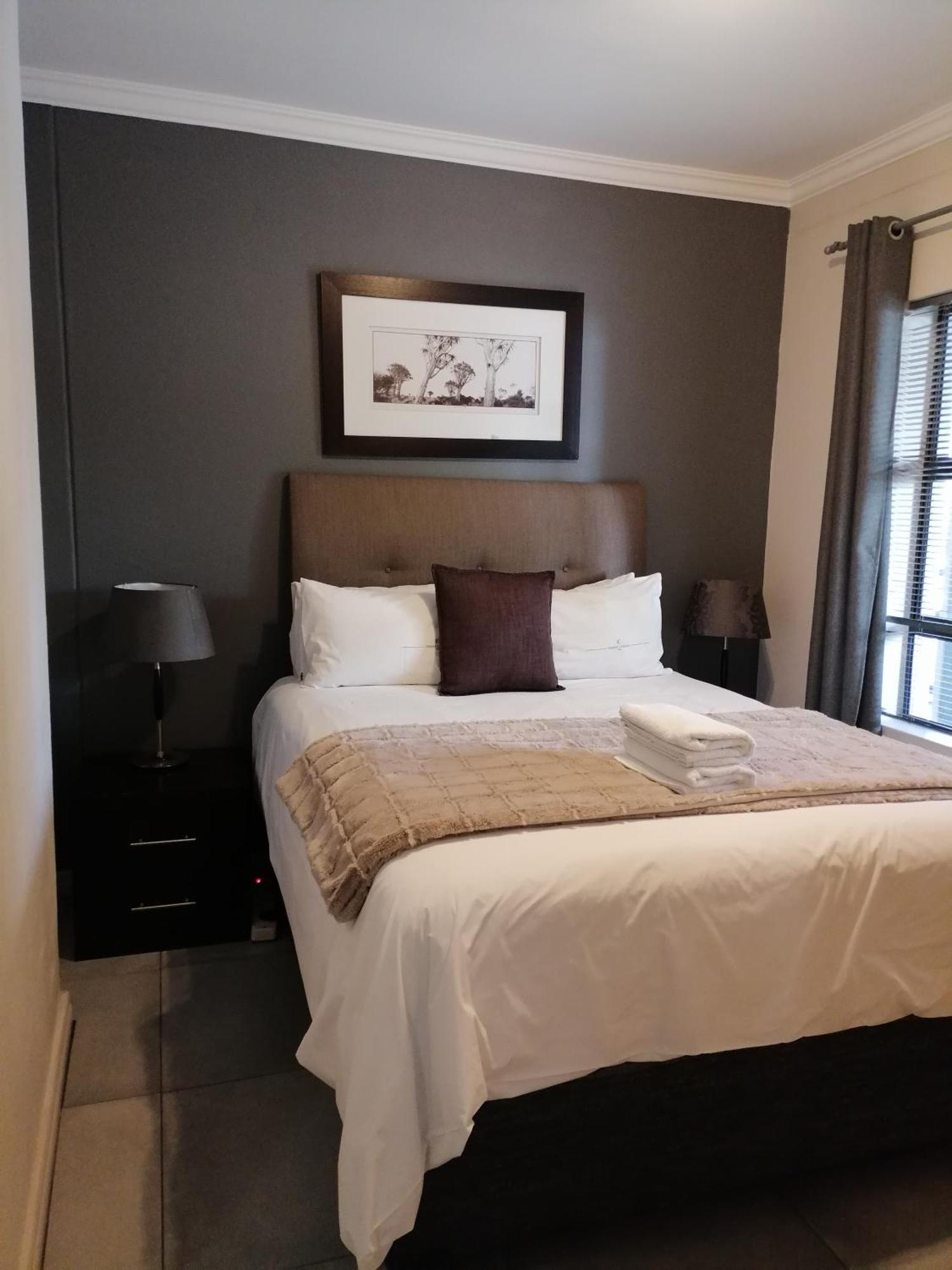 Emabheleni Executive Suites Westpoint Γιοχάνεσμπουργκ Εξωτερικό φωτογραφία
